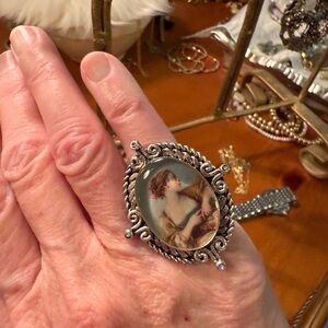 VSA VINTAGE RING STERLING SILVER 150.00 size 5.5